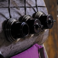 Розетки и выключатели Лизетта, Керамика,  Цвет: Черный, Цвет рамки: Бронза.