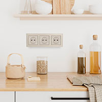 Розетки Lezard VESNA