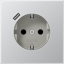 Розетка USB C с электрической розеткой
LS 990,  LS 1912,  LS plus,  LS ZERO,  LS-design,  FD-design,  USB type-C 5V,  Электр. с USB,  одинарная,   цвет - алюминий,  металл,  AL1520-18C,  AL 1520-18 C,  JUNG
 - PULSAL.RU