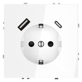 Электрическая розетка с зарядкой USB A+C, 3.2А
S70,  USB type-C 5V,  USB type-A 5V,  Электр. с USB,  двойная,   цвет - белый глянцевый,  пластмасса,  VLS040501,  Voltum
 - PULSAL.RU