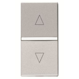 Механизм выключателя жалюзи кнопочный, без фиксации, 1-модульный, серия Zenit, цвет серебристый
Zenit,  без фиксации,  без подсветки,   цвет - серебряный,  пластмасса,  N2144 PL,  2CLA214400N1301,  ABB
 - PULSAL.RU